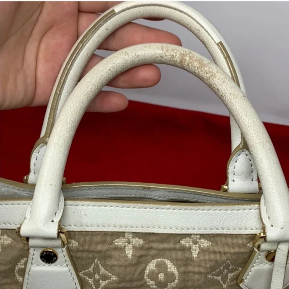 Authentic Louis Vuitton Monogram Blanc Sabbia MM - Picture 12 of 16